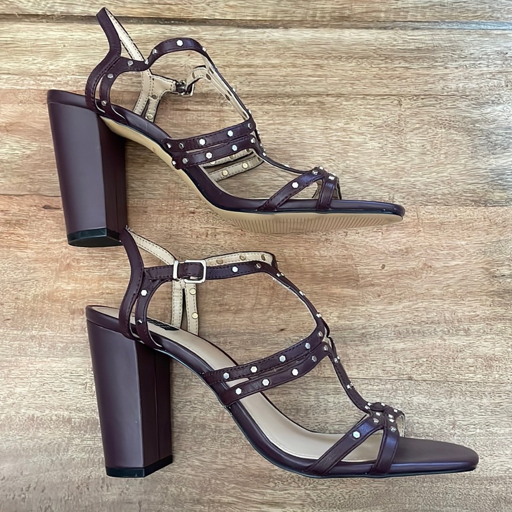 White House Black Market purple maroon studs